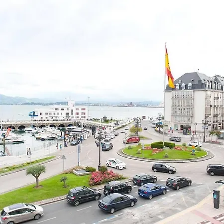 Apartamento De Lujo Junto Puerto Chico Apartamento *